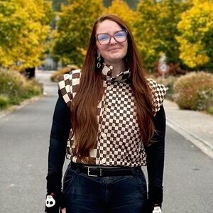 Blu Pepper Brown Checkered Vest